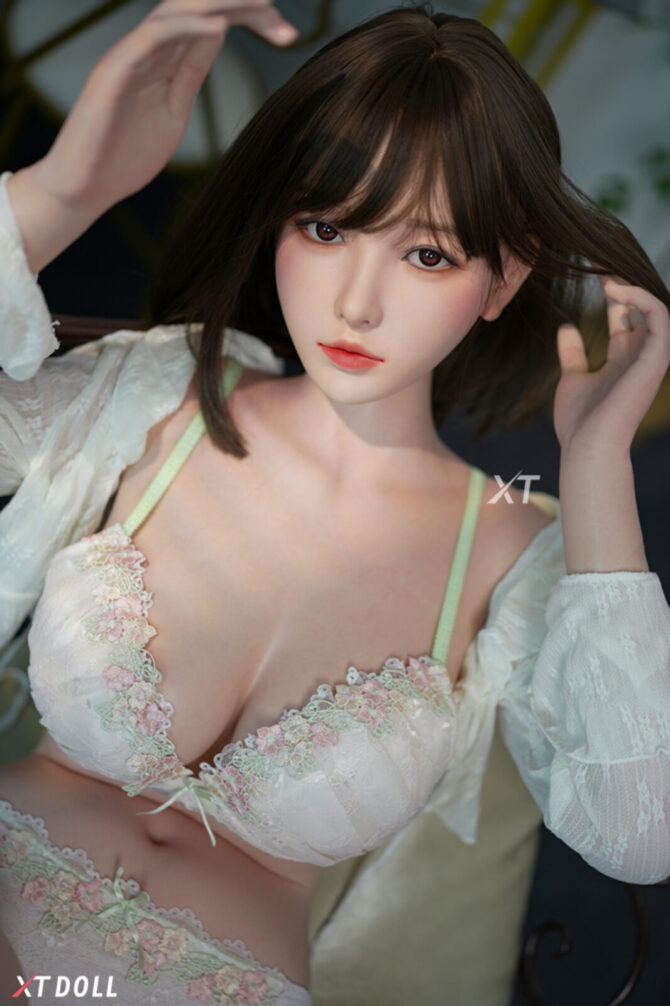 165cm | 5ft4 E-cup MIYU Silicone (XT-byb30-B)