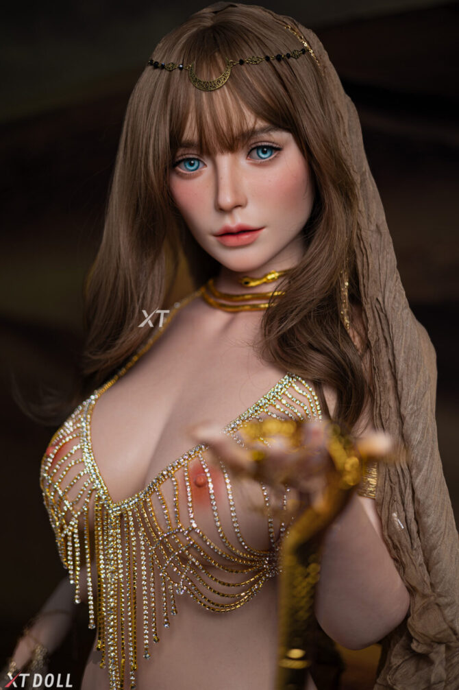 165cm | 5ft4 E-cup Olivia Silicone (XT-2-D)