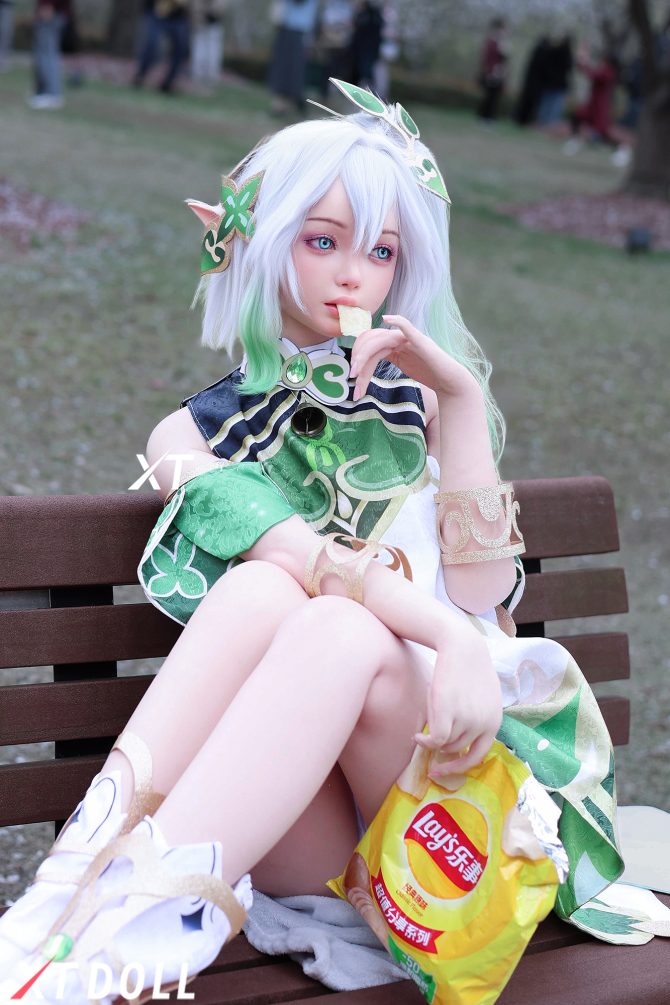 164cm | 5ft4 C-cup Kala Silicone XT-bym20-B Realistic Eyelid Movement